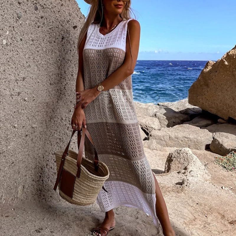 Round Neck Sleeveless Contrast Color Slit Hemline At Hem Knitted Dress