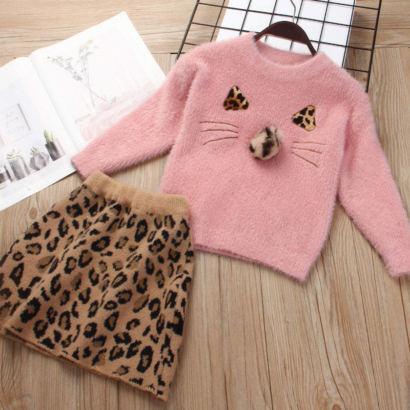 Girl's knitted sweater suit