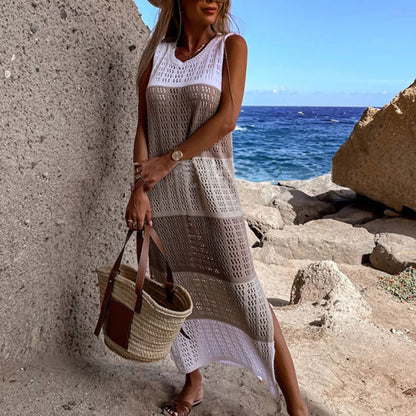 Round Neck Sleeveless Contrast Color Slit Hemline At Hem Knitted Dress